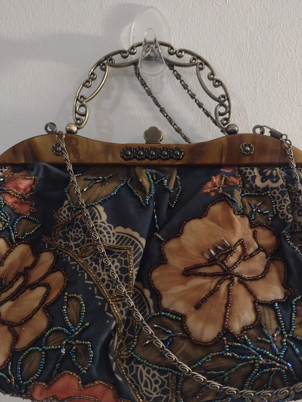 Vintage Floral Beaded Evening Clutch - Black & Tan
